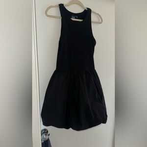GAP Black Bubble Racerback Dress w/ Pockets